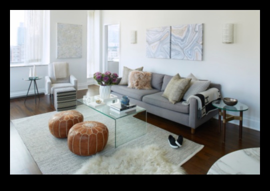 Kā izveidot stilīgu un mājīgu dzīvojamo istabu ar dekorēšanas koncepcijām