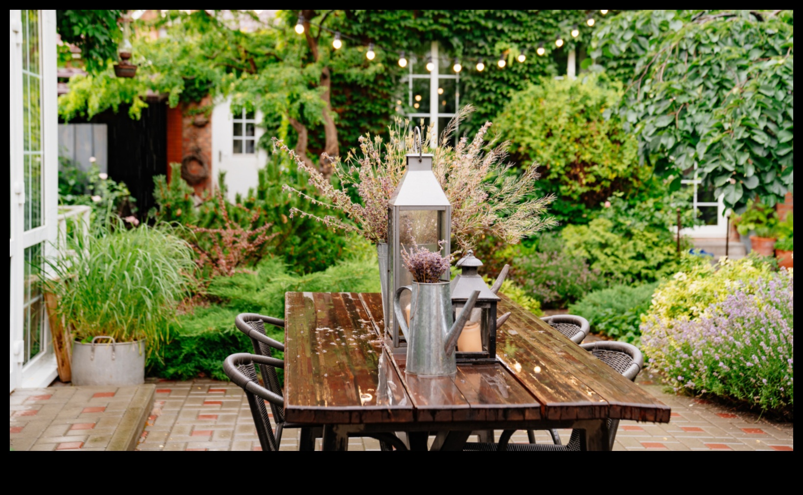 Izkopiet prieku: DIY brīnumi apburošai dārza patvērumam