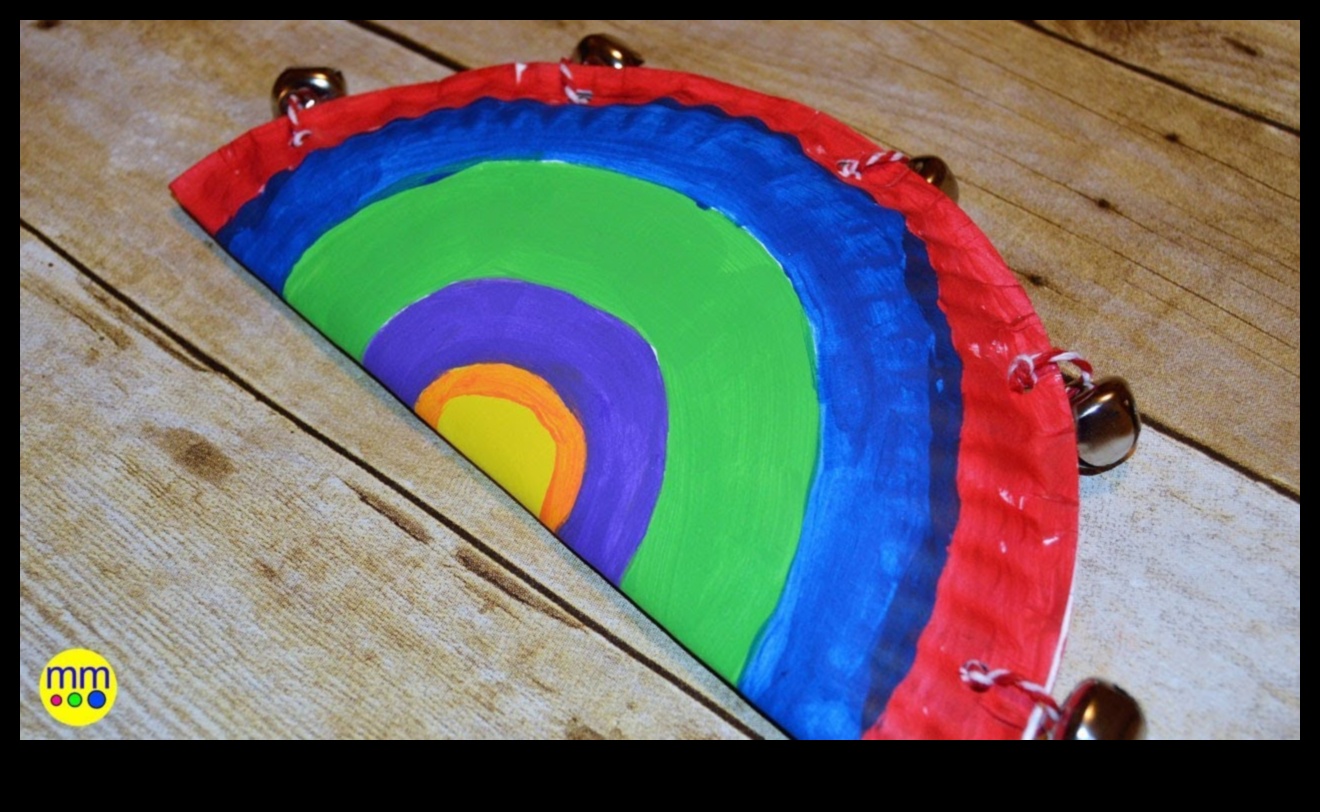 Izveicīgas bērnu papīra šķīvju tamburīnas: mūzikas instrumentu izveide