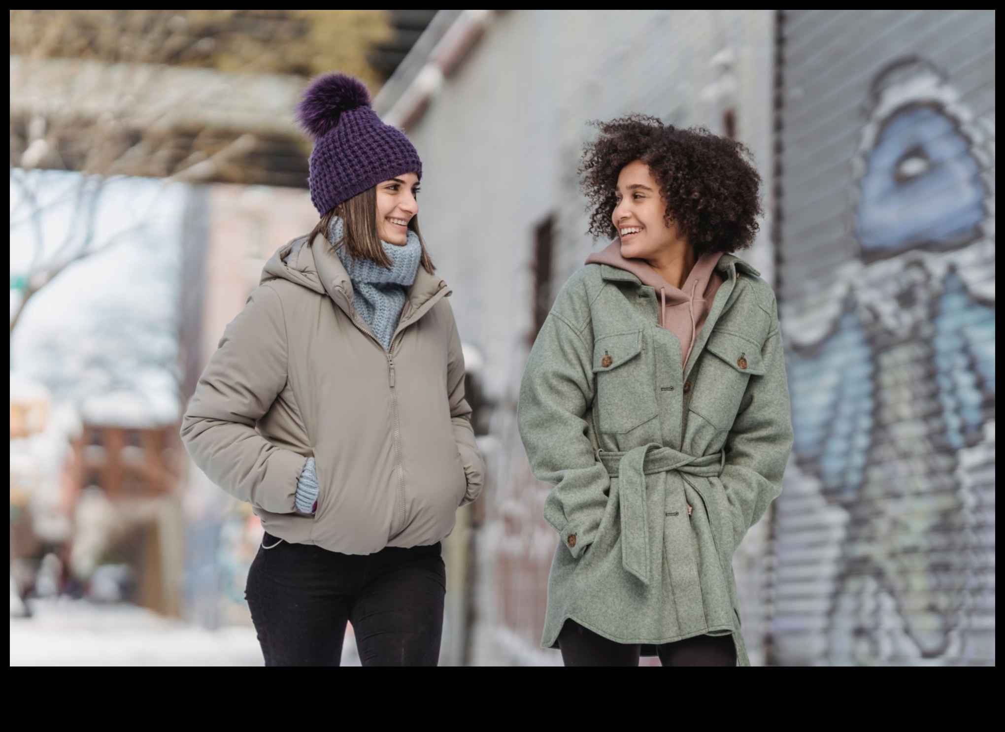 Eleganti ziemas tērpi ledainiem vakariem Aptveriet aukstā laika šarmu 2 Aukstā laika šarms: eleganti ziemas tērpi ledainiem vakariem